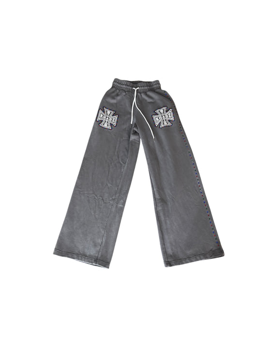 GRAY “KHAOZ CROSS” SWEATPANTS
